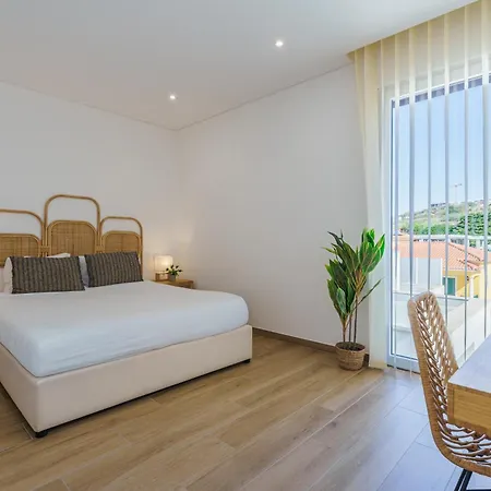 Antica Villa, Luxury Near The * Ribamar (Lourinha)